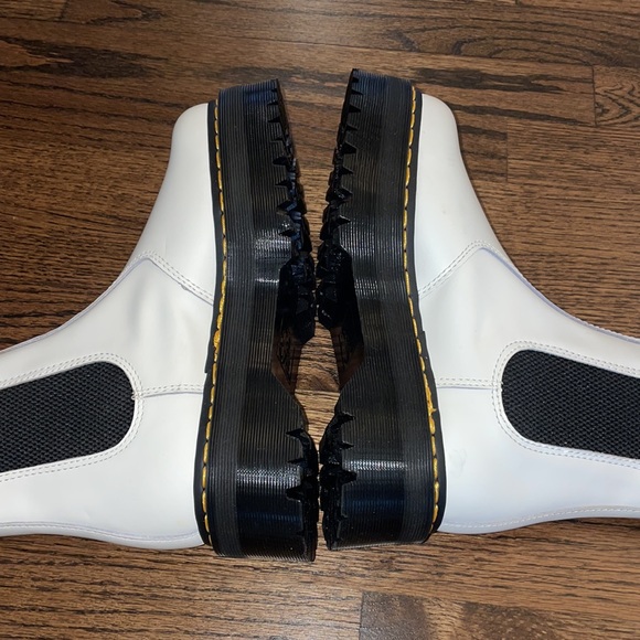 2976 SMOOTH LEATHER PLATFORM CHELSEA BOOTS - Picture 5 of 8